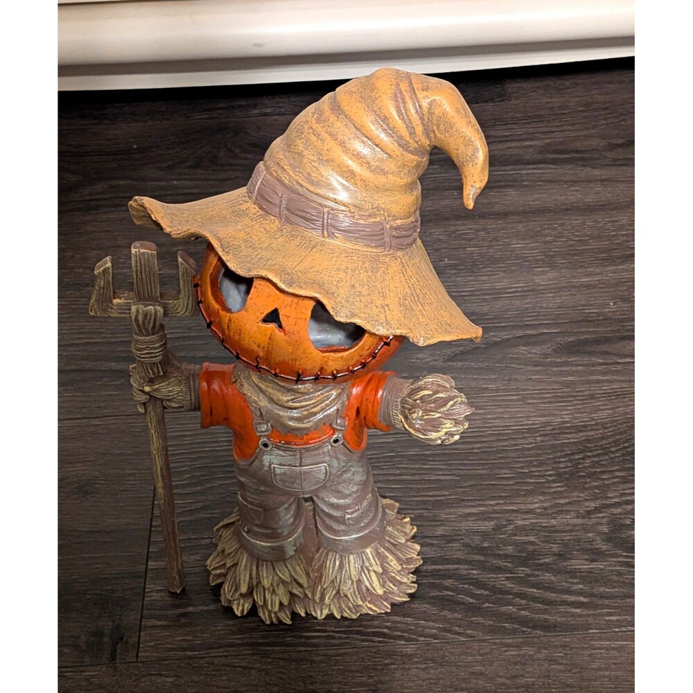 Illuminated Battery Powered Scarecrow Jack-o'-Lantern Resin Figurine Painted